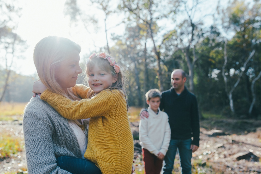 vogue-photography-emmanuelle-auzou-seance-famille-enfants-foret-nature-rouen-dieppe-normandie vogue-photography-emmanuelle-auzou-seance-famille-enfants-foret-nature-rouen-dieppe-normandie