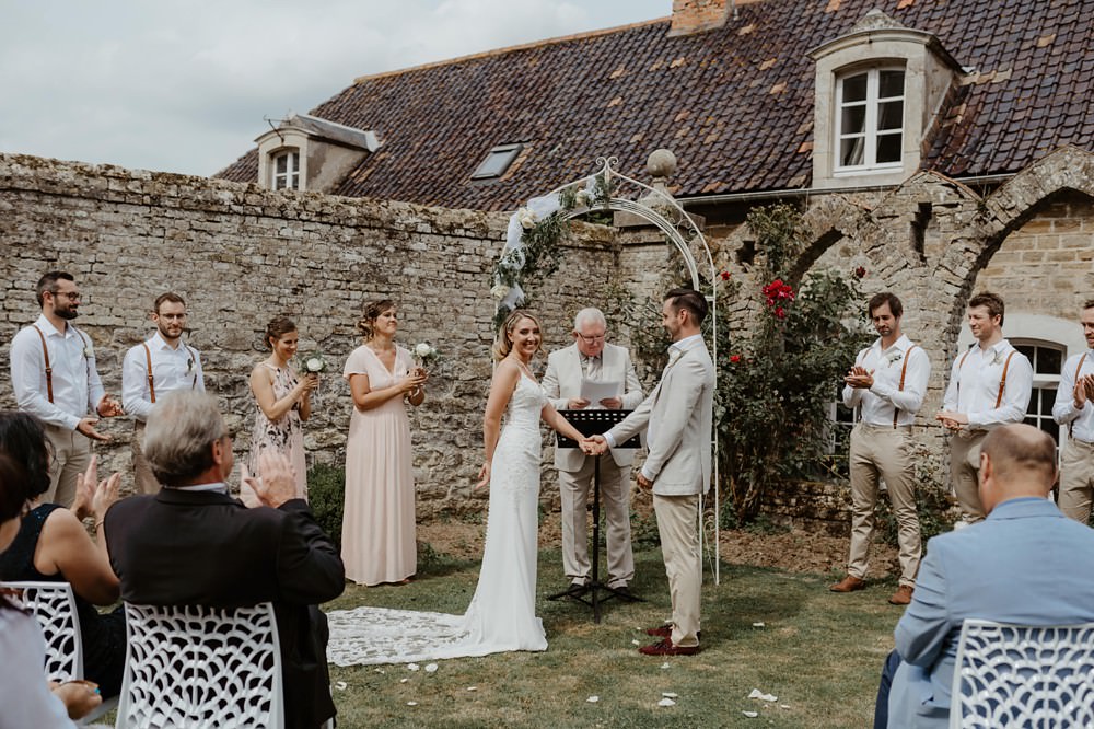 Mariage intime protestant au château du Denacre près de Boulogne sur Mer Côté d'Opale